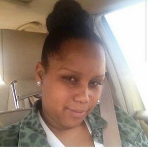 Meet your Posher, Lennea